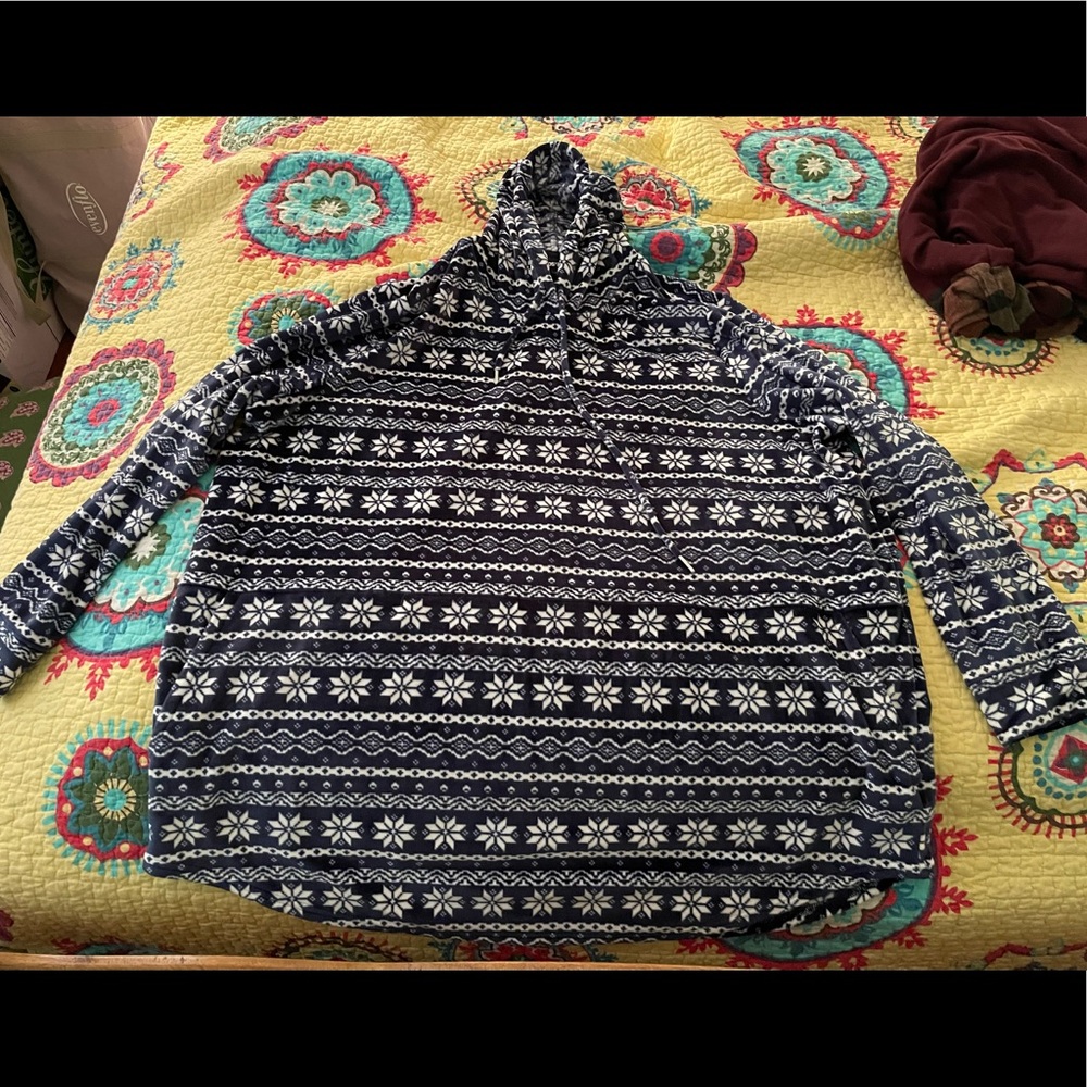 Lands End Hoodie